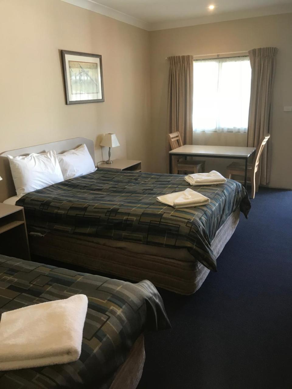 The Bakehouse Motel Goulburn Ngoại thất bức ảnh