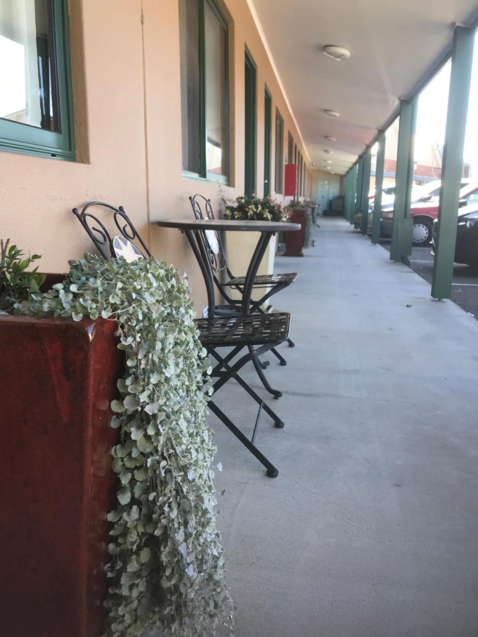 The Bakehouse Motel Goulburn Ngoại thất bức ảnh