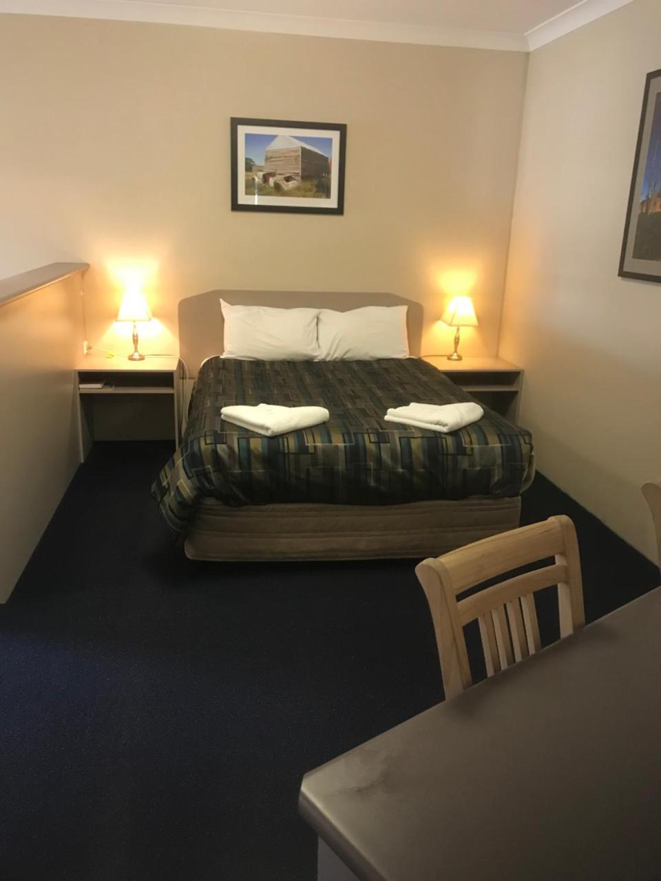 The Bakehouse Motel Goulburn Ngoại thất bức ảnh