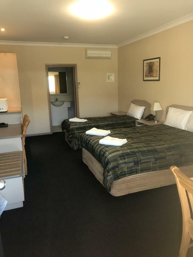 The Bakehouse Motel Goulburn Ngoại thất bức ảnh